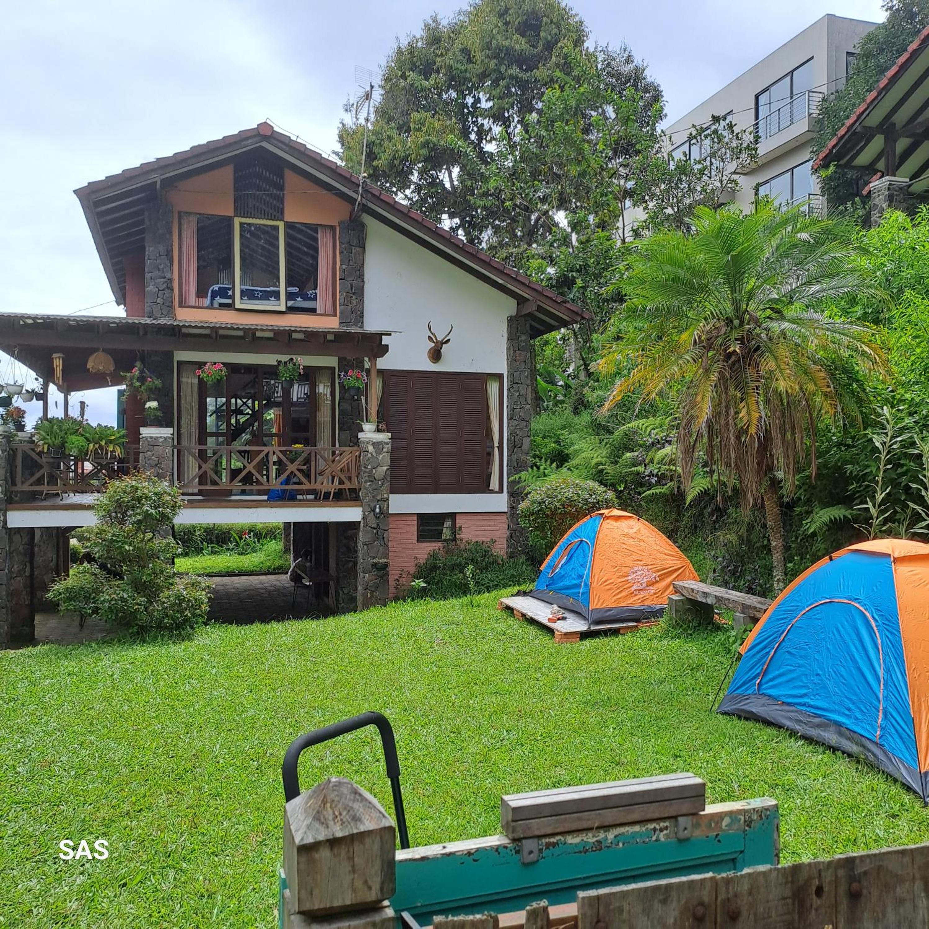 Villa Elisabeth at Villa Istana Bunga, Bandung - 9