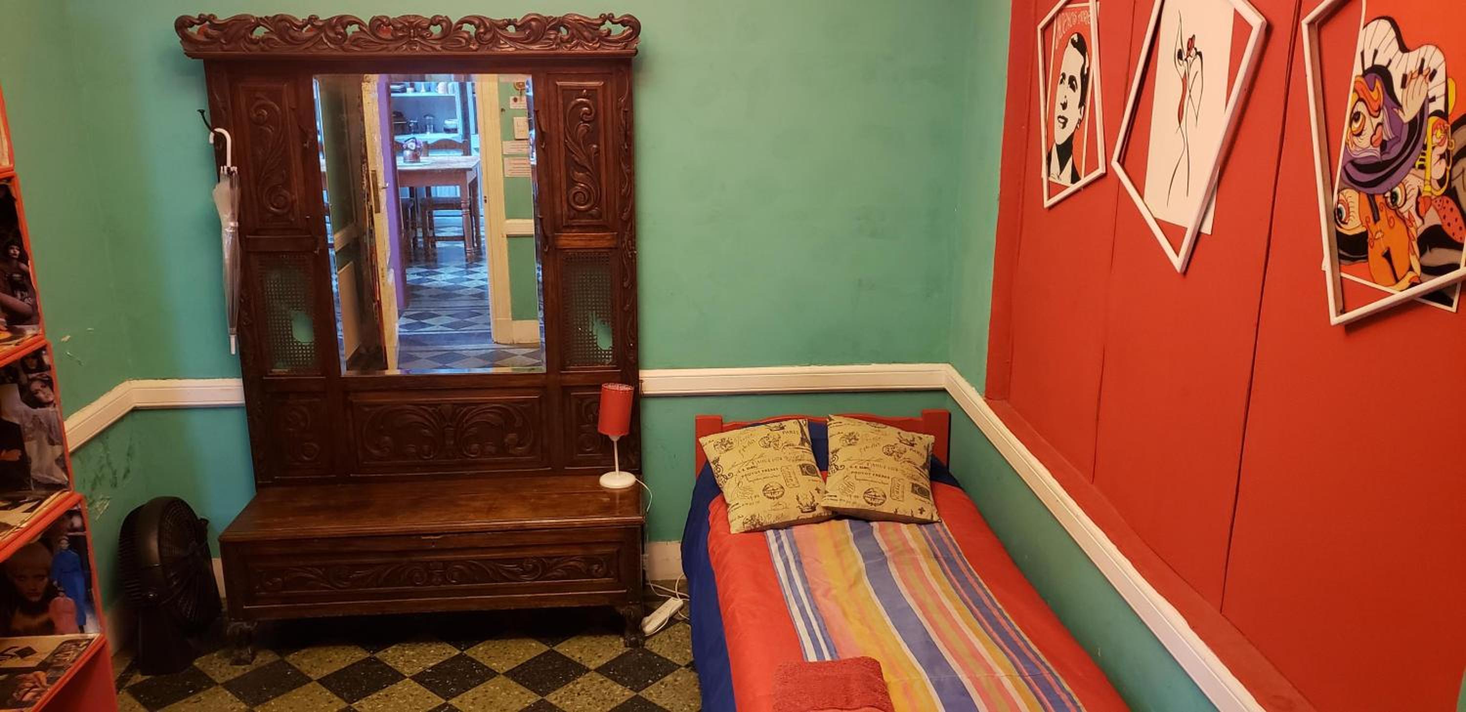hotel room