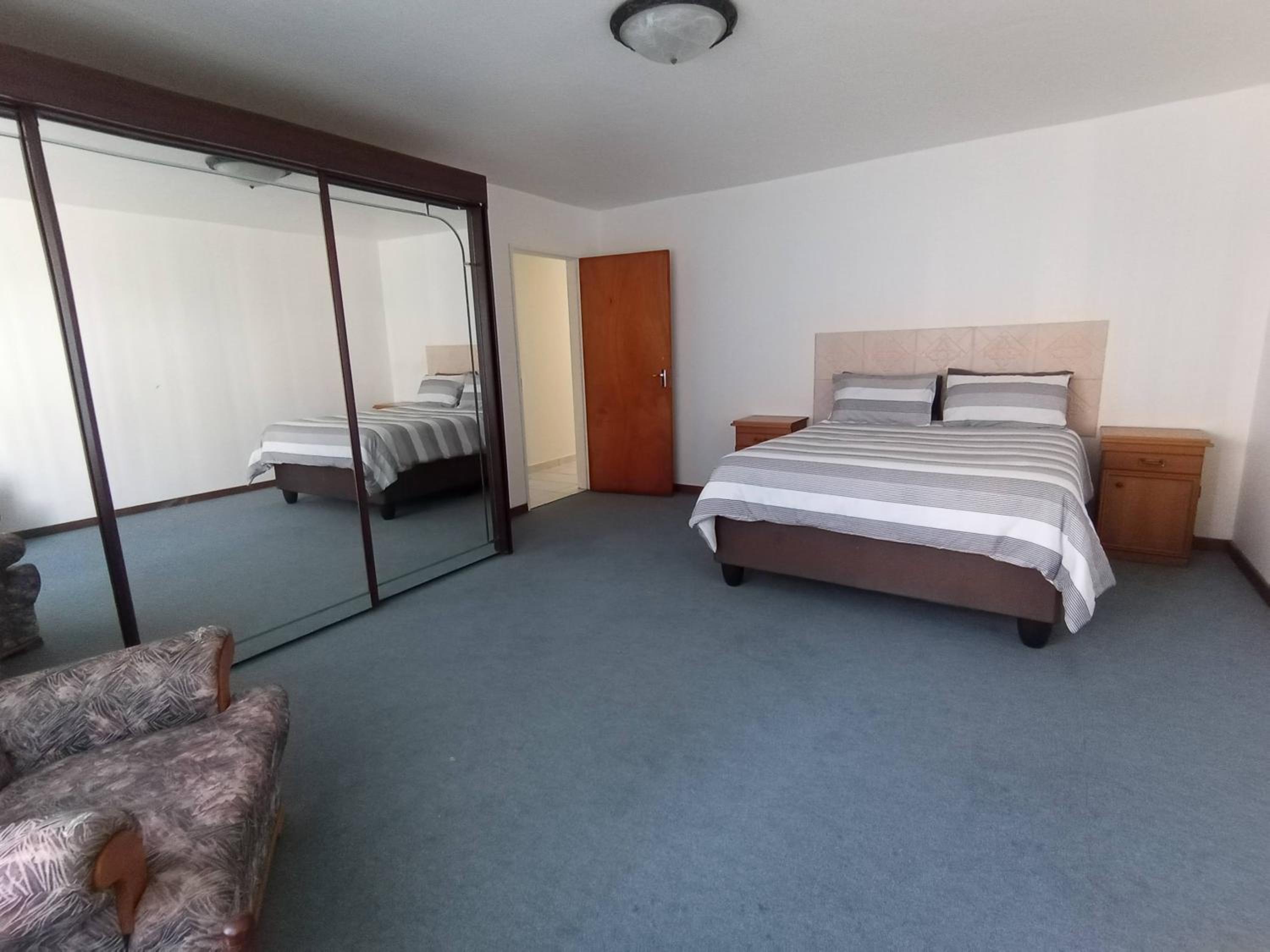 Lovely 2-Bedroom Accommodation in Paradise Beach