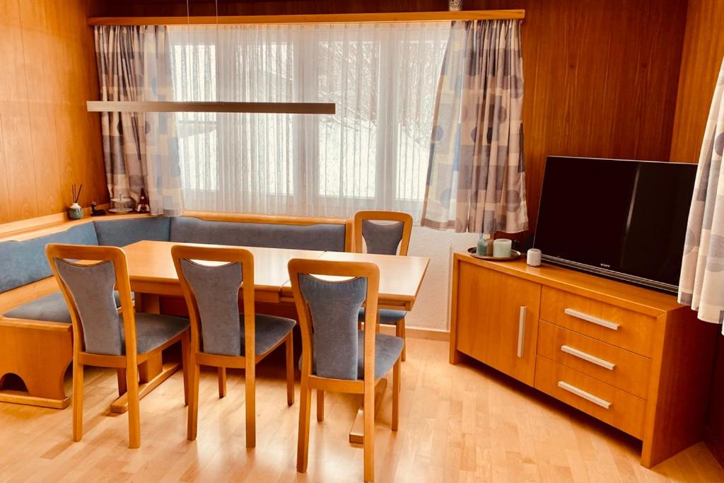 Cozy Corner - CharmingStay