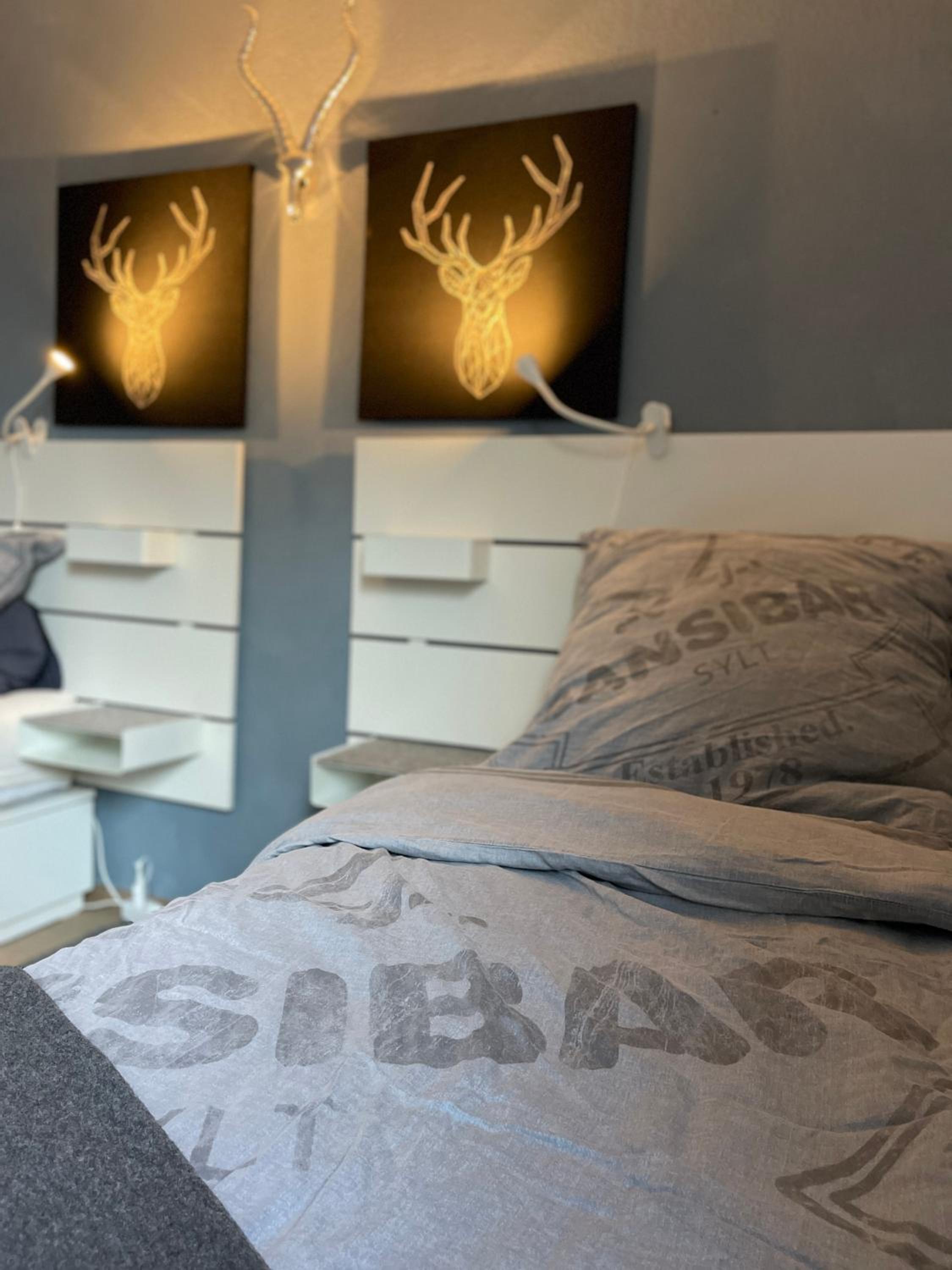 Architect-Apartments 53qm - 2 Schlafzimmer mit integrierter Küche und Bad, nur 2min von A8 - ruhig und modern