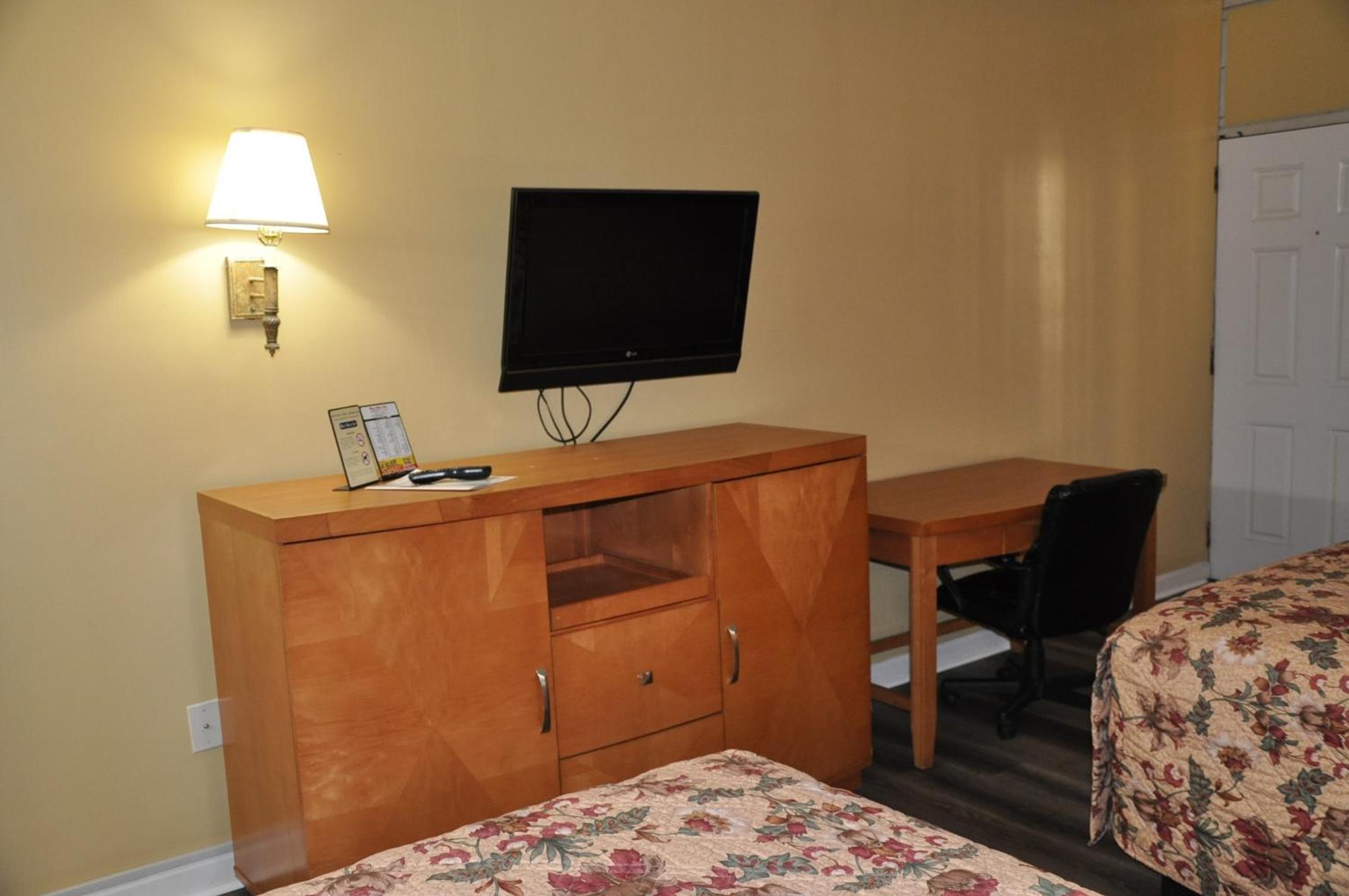 Jacksonville Vacations - Best Rest Inn - Jacksonville - Property Image 11