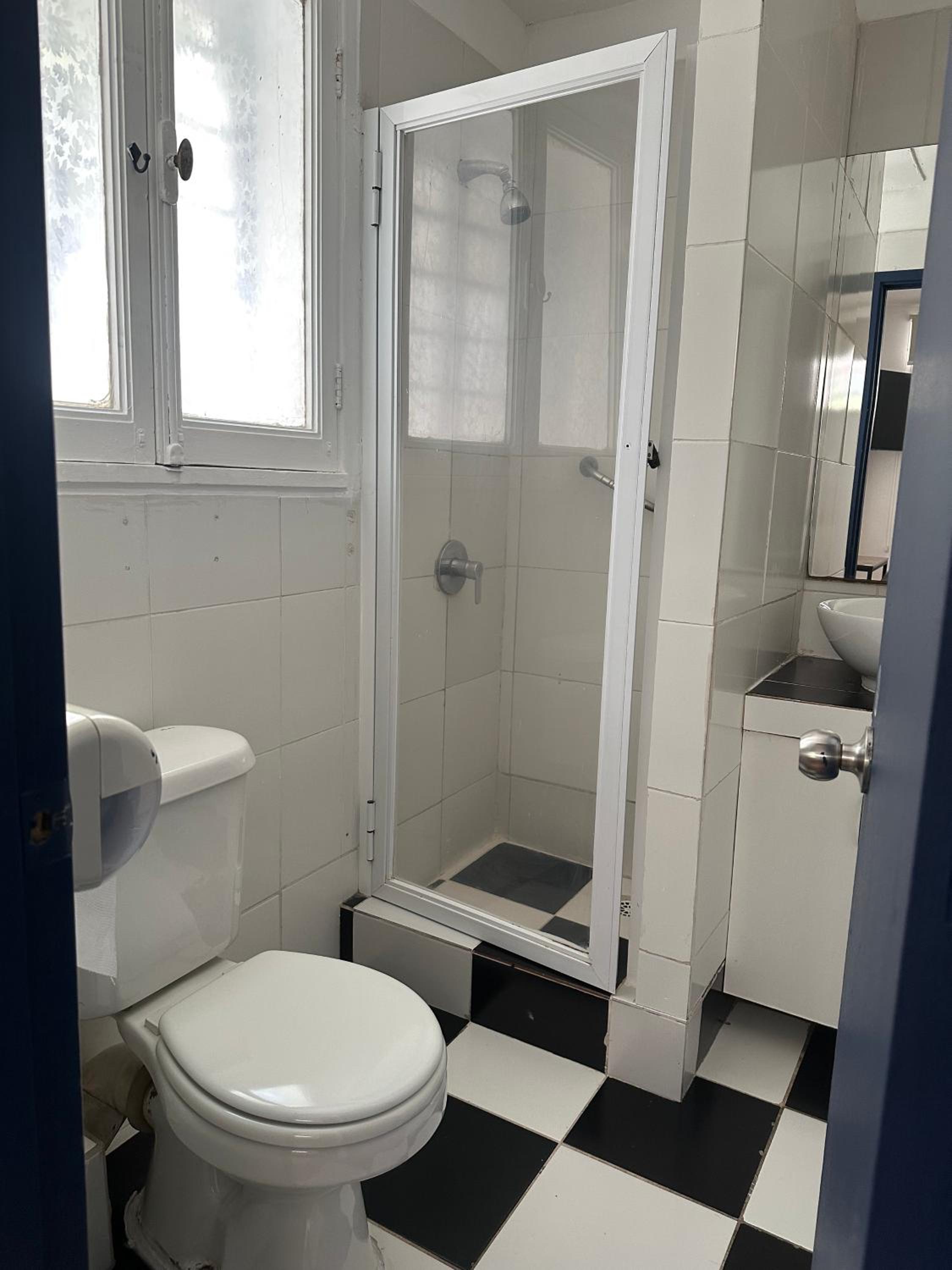 MAKTVB Europa - Hostal Boutique