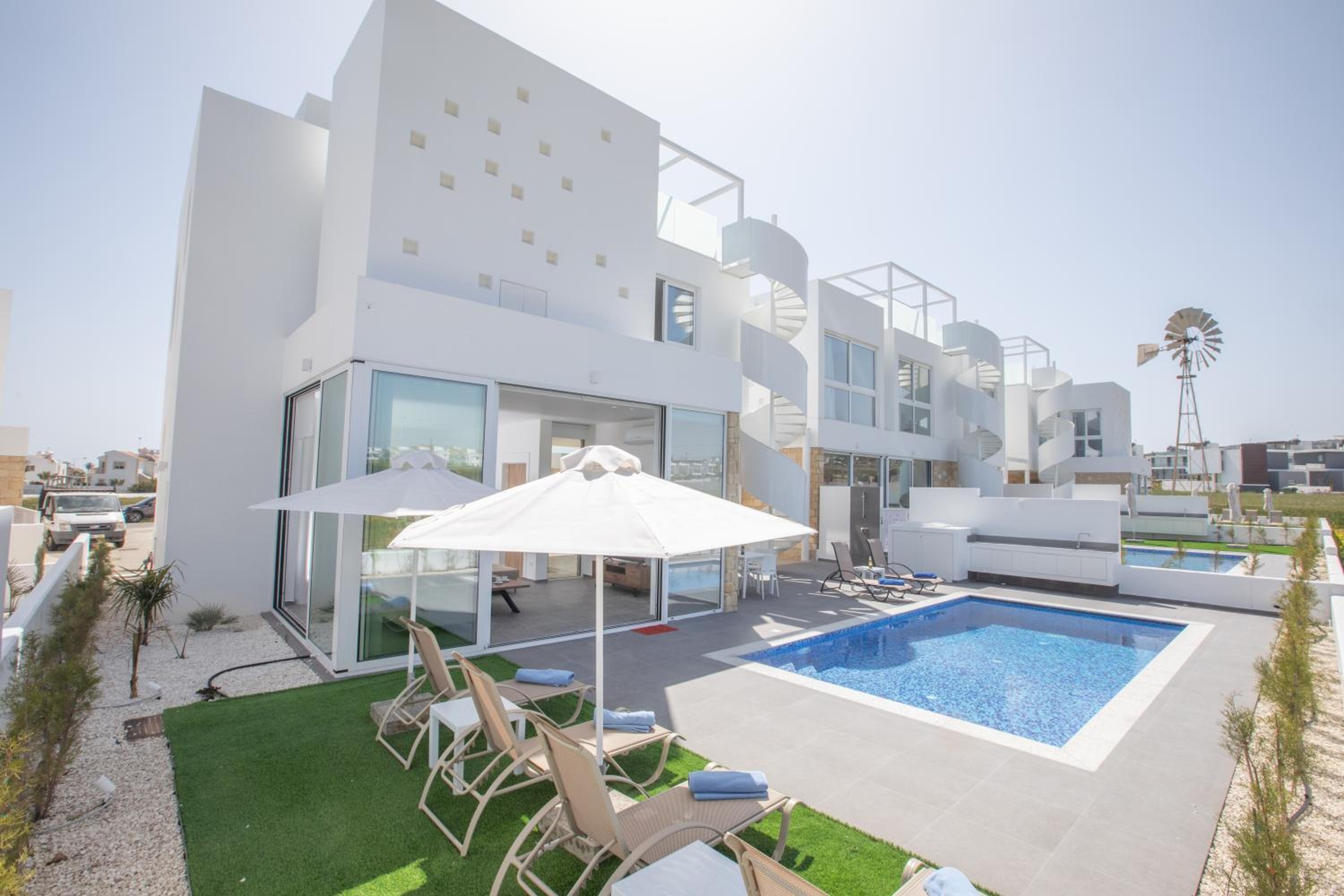 Vie Bleu Villas