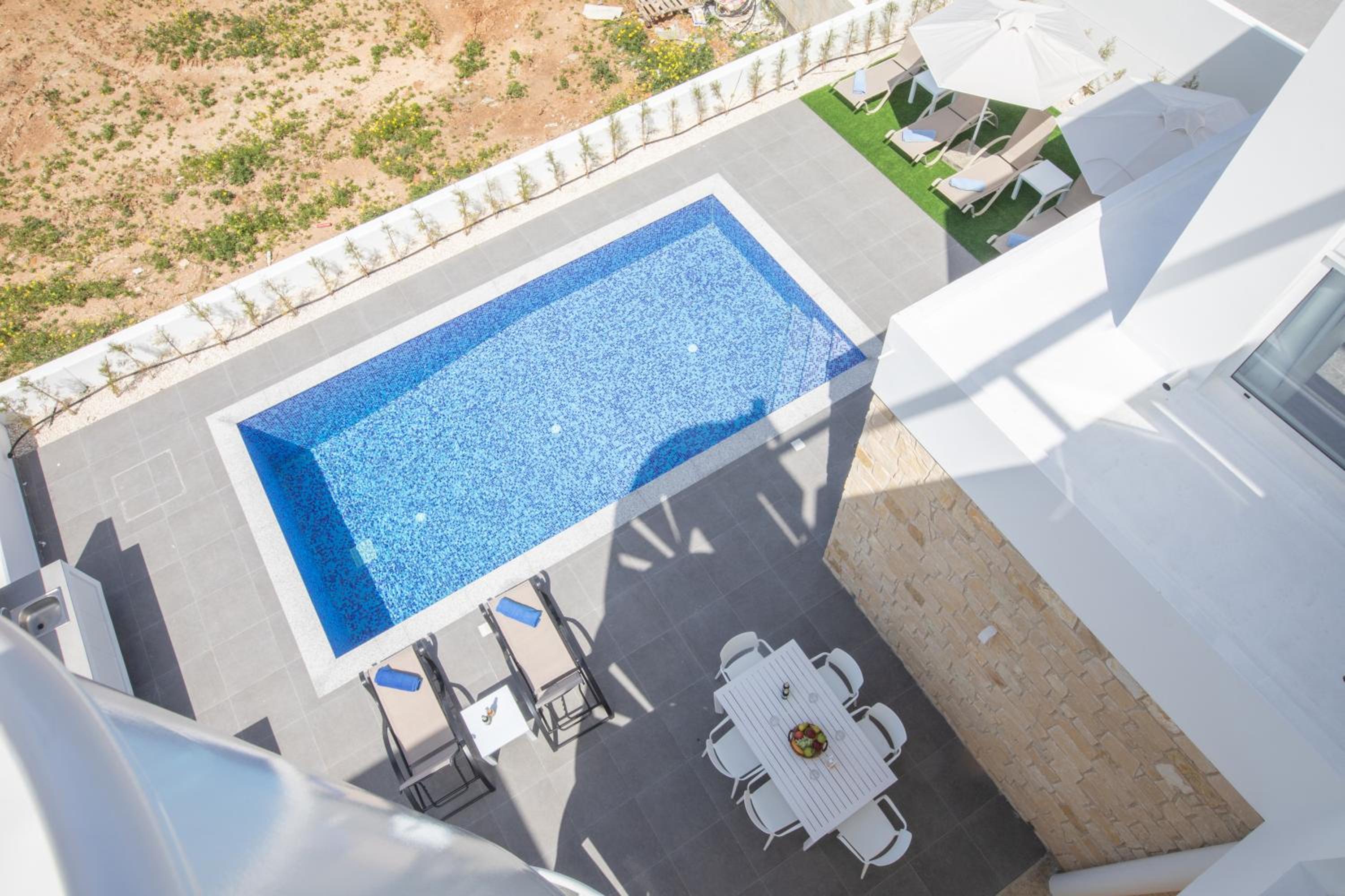 Vie Bleu Villas