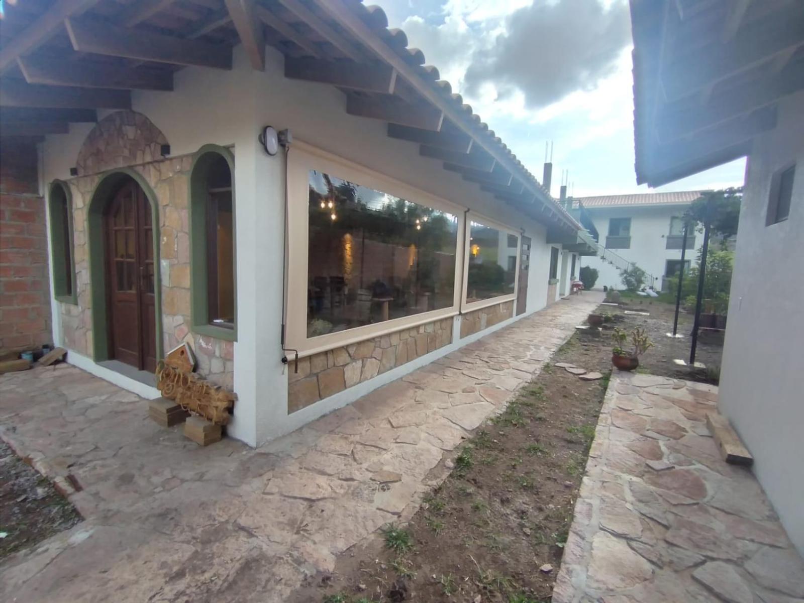 Hotel Como en Casa Torotoro - Image 1