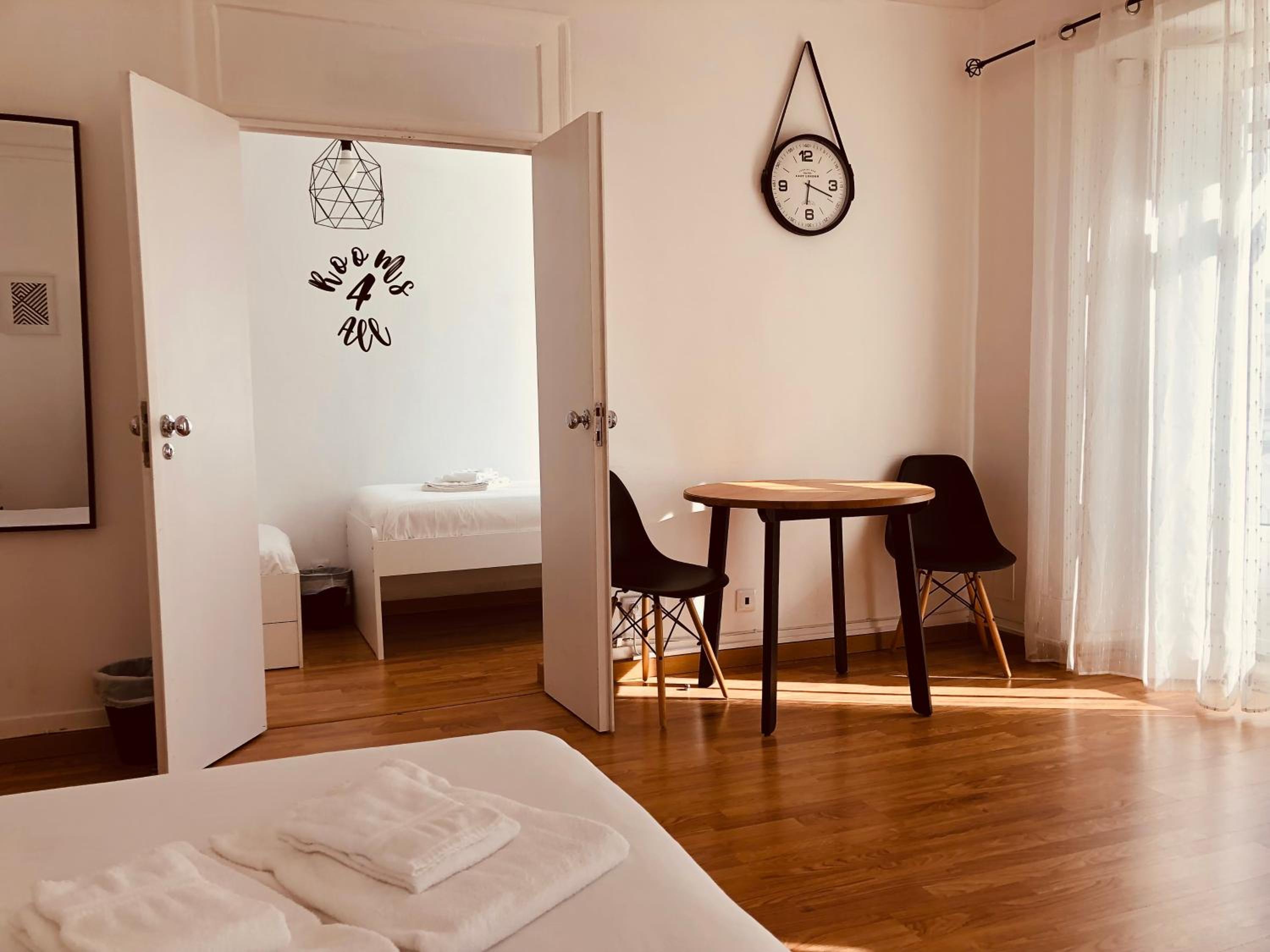 Rooms4All view 3