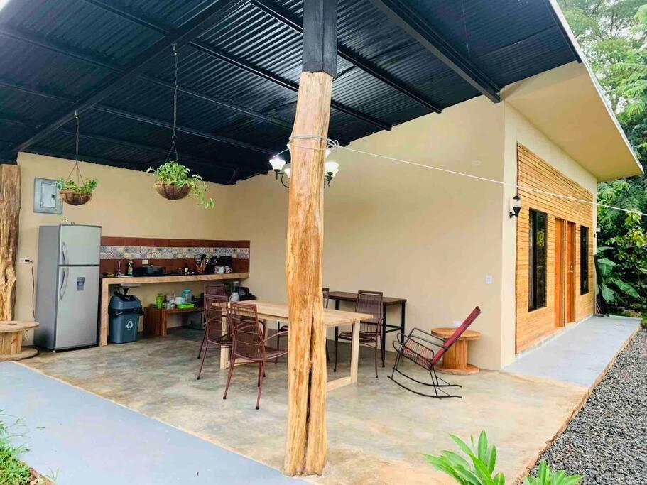 Apartamento Entero El Guanacaste con Piscina Compartida