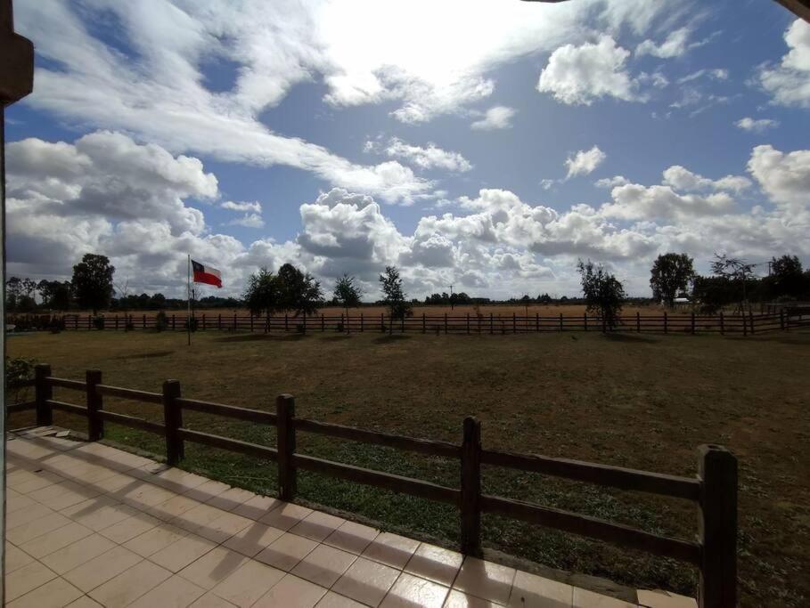 Hotel Cabaña en Frutillar en parcela con vista hermosas a volcanes, completamente amoblada - Image 1