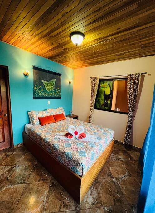 TucanTico Lodge - Monteverde