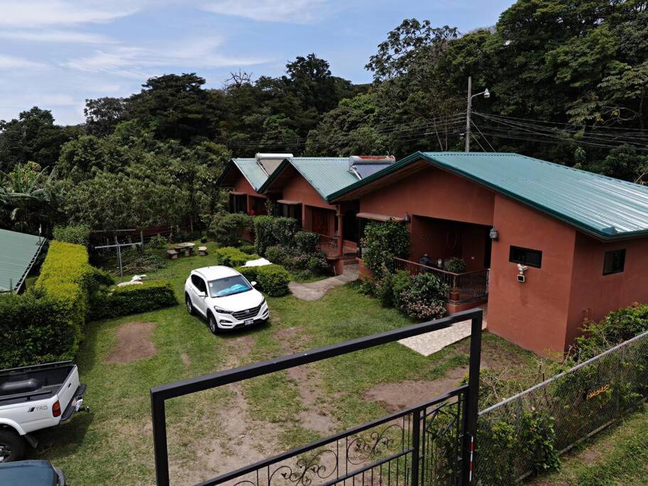 TucanTico Lodge - Monteverde