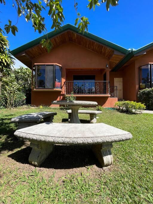 TucanTico Lodge - Monteverde