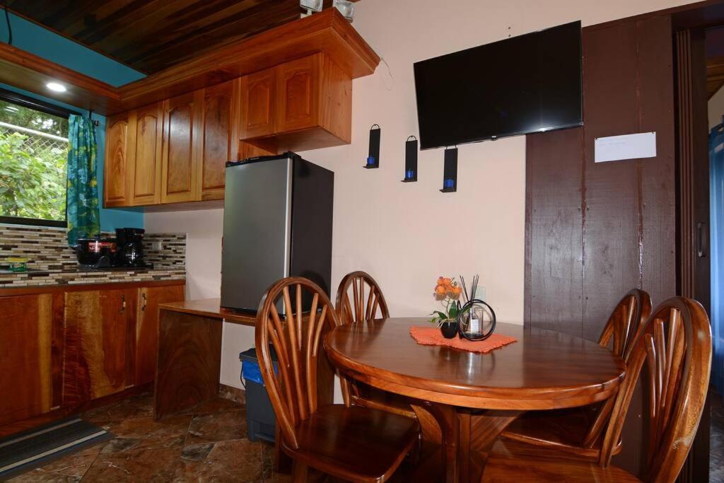 TucanTico Lodge - Monteverde