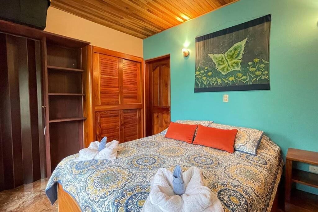 TucanTico Lodge - Monteverde