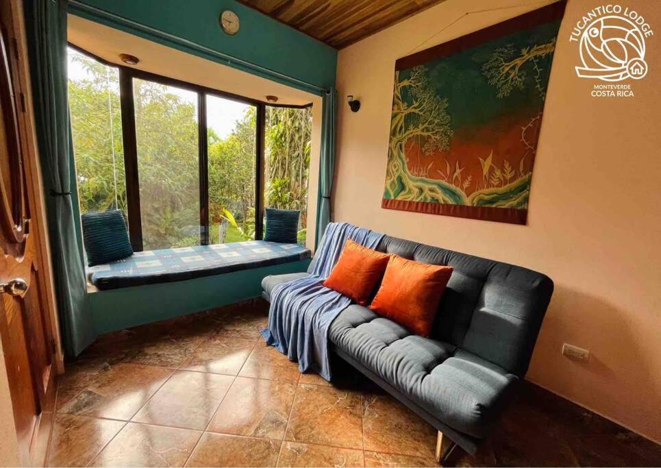 TucanTico Lodge - Monteverde