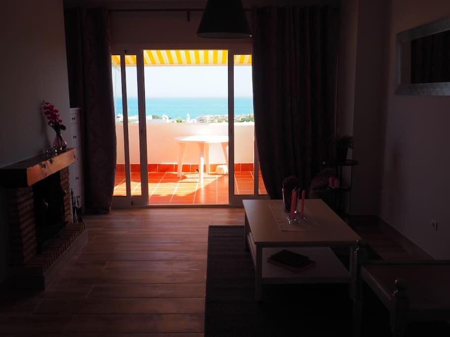 APARTAMENTO EN JARDINES DE CALAHONDA