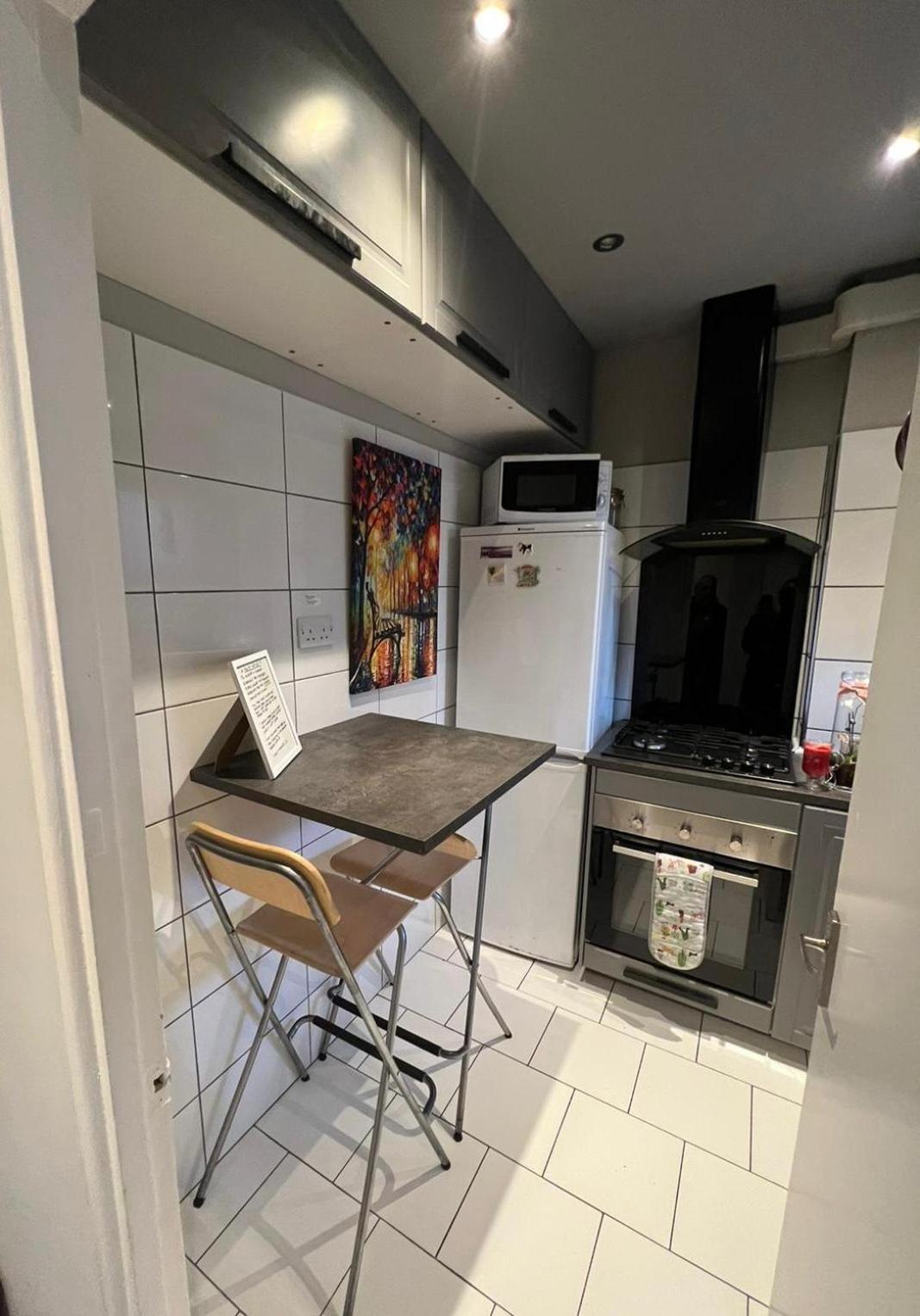 Holiday Properties Vauxhall Central Rooms