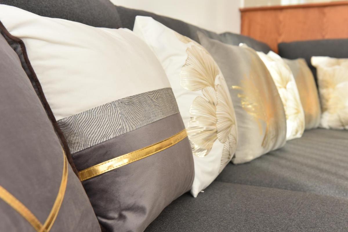 ChristiAnna Luxury Apartments photo 4