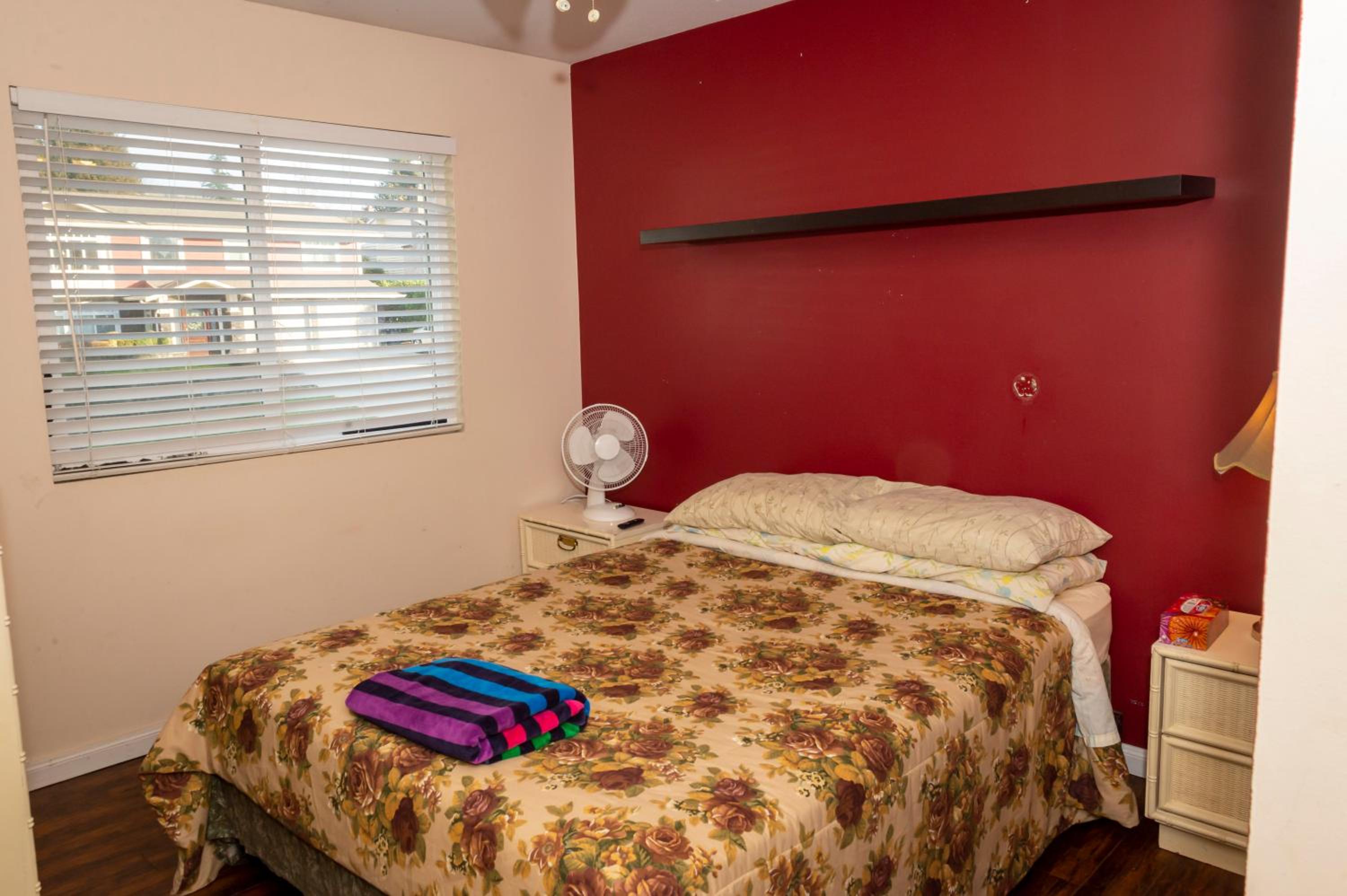 Comfort Inn Hostel In Fraser Valley 1