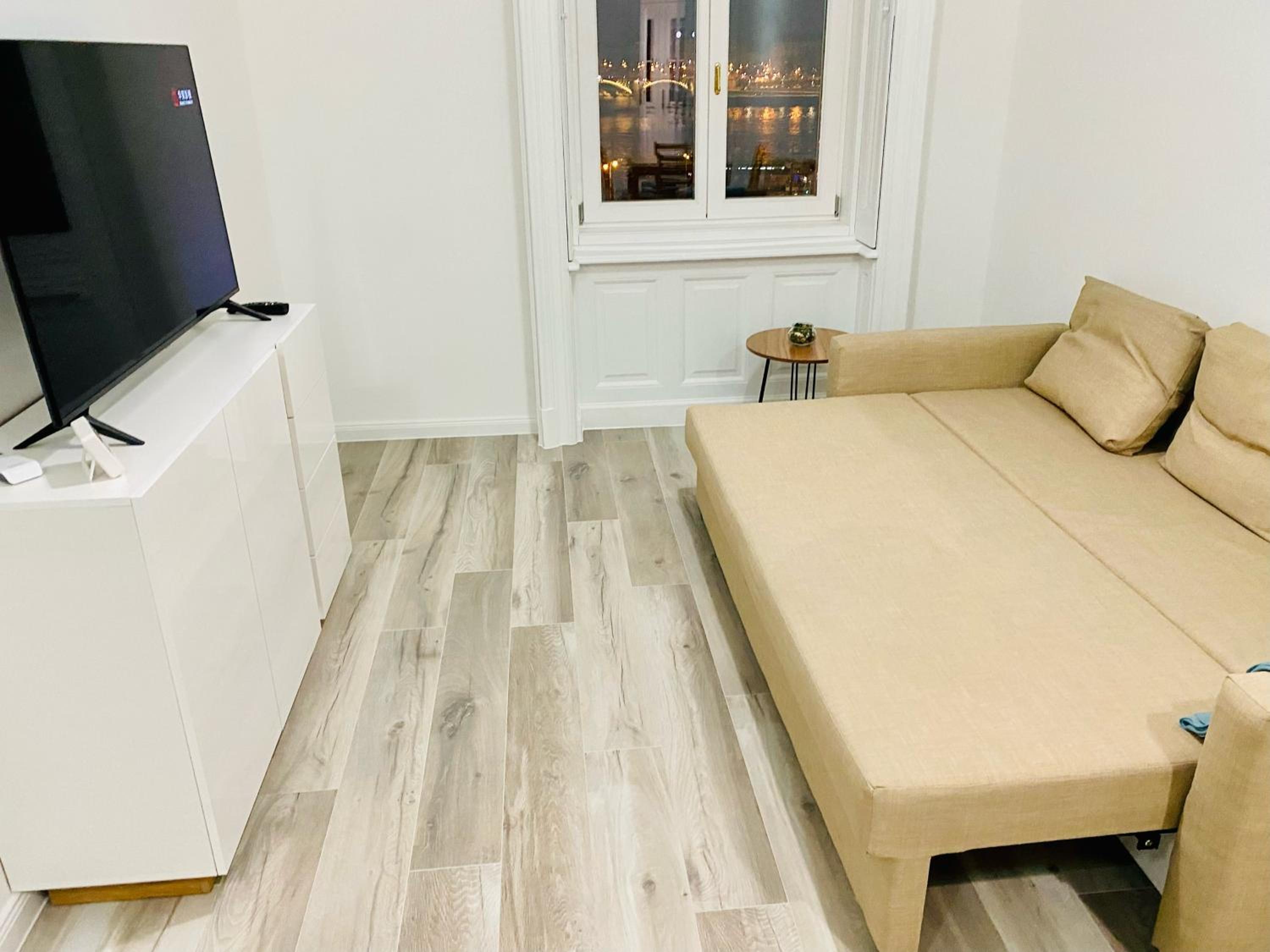Danube Panorama Apartments