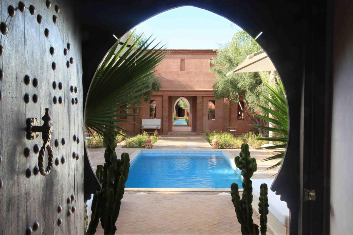 Dar Layyina