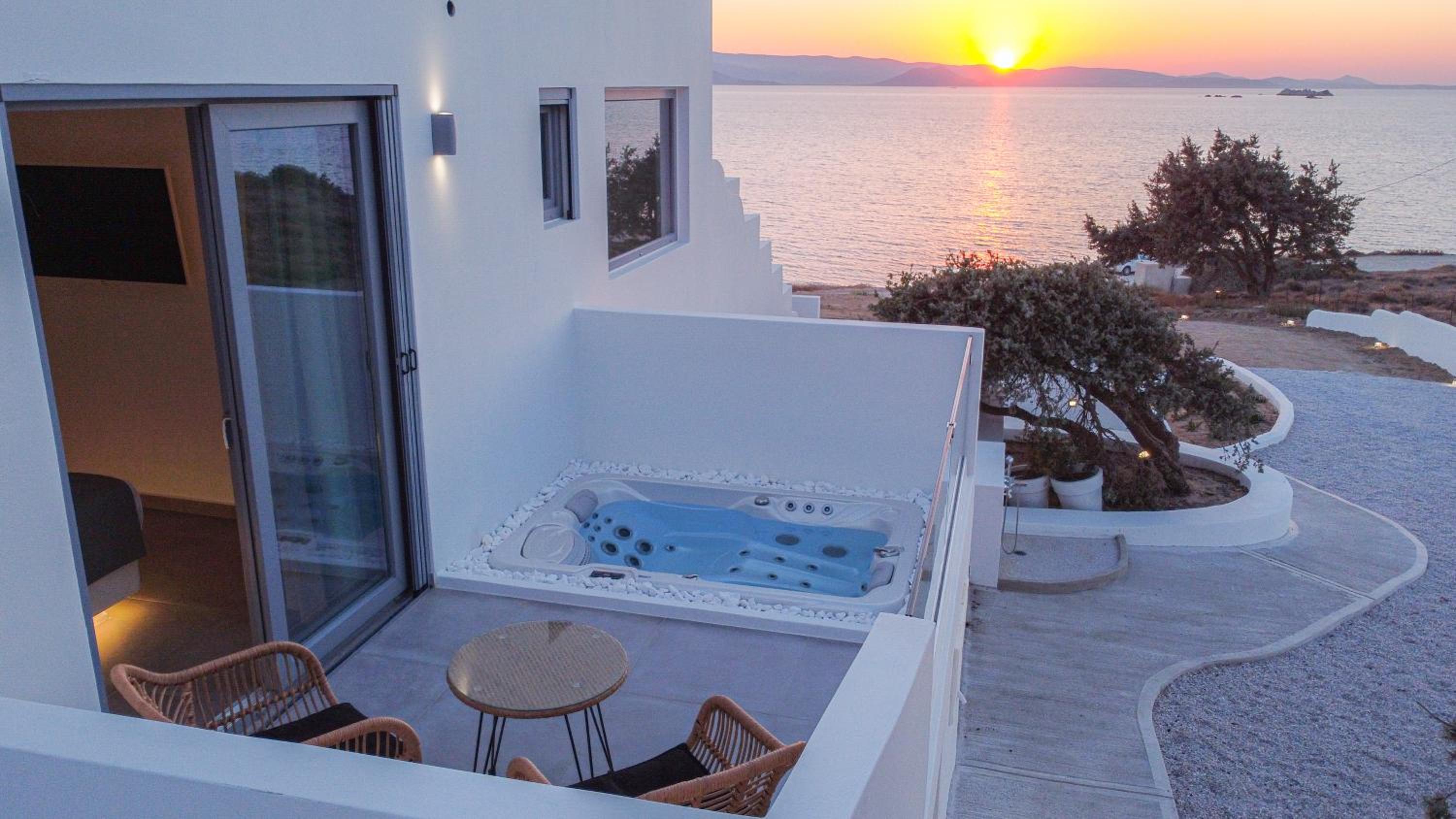 Seanfinity Beachfront Suites