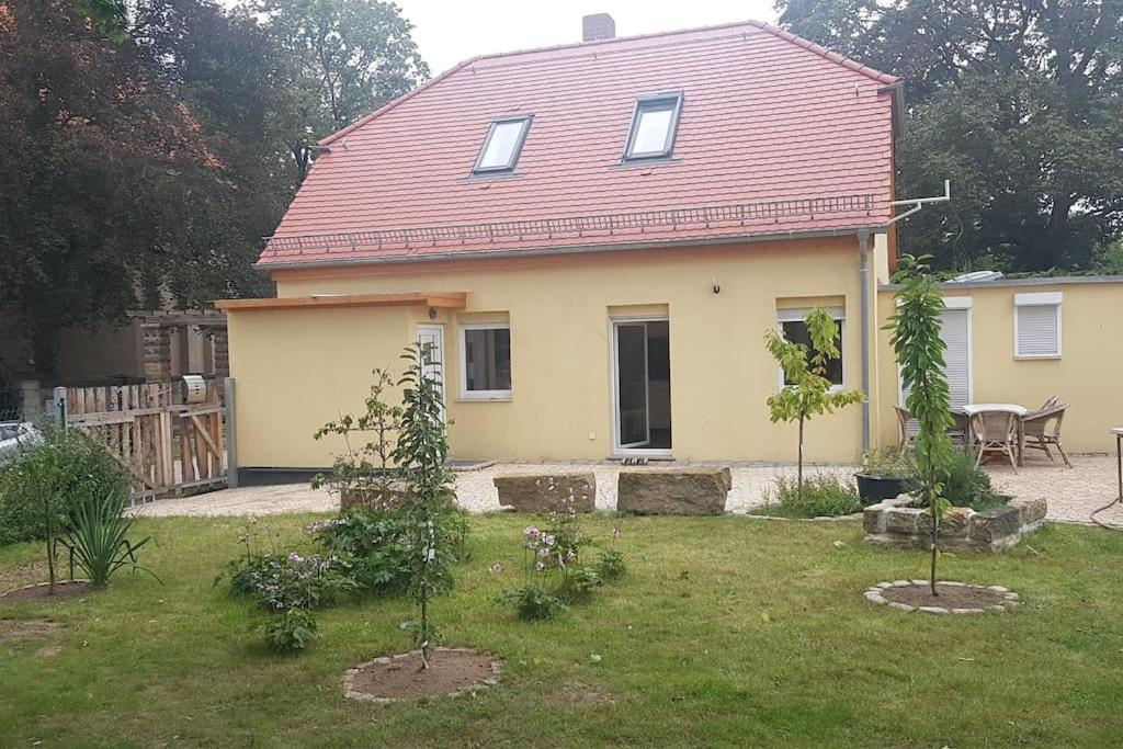 Ehemaliges Torhaus am Rande der Dresdner Neustadt