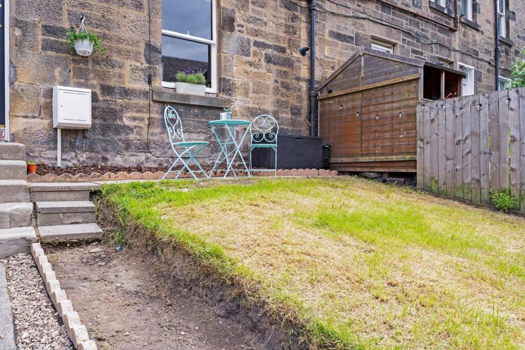 Cheerful Stays - Westend Cottage