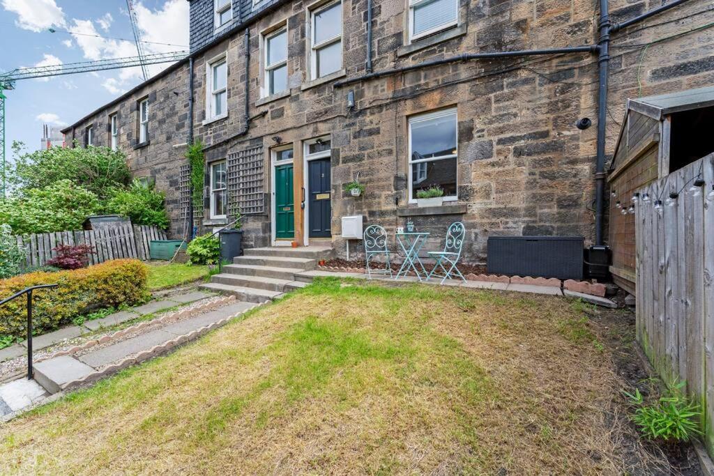 Cheerful Stays - Westend Cottage