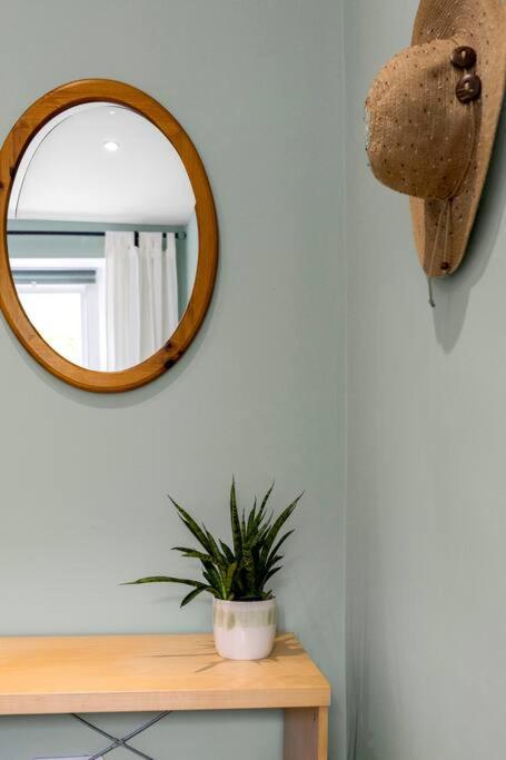Cheerful Stays - Westend Cottage