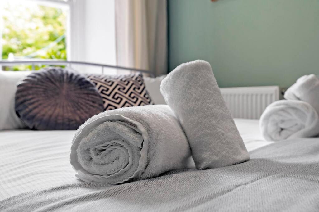 Cheerful Stays - Westend Cottage