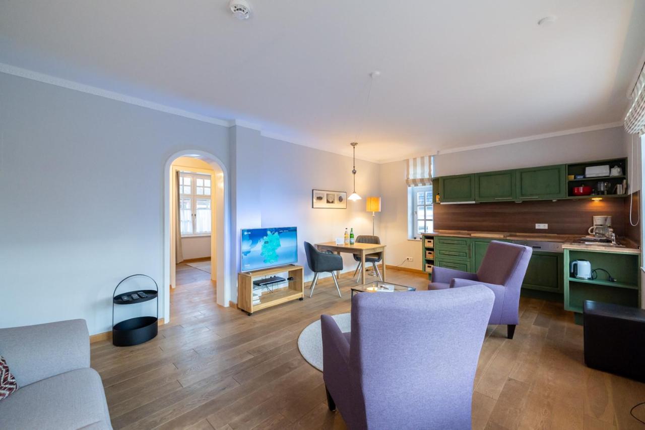 Villa Friedericia, Wohnung 3-Hochparterre links