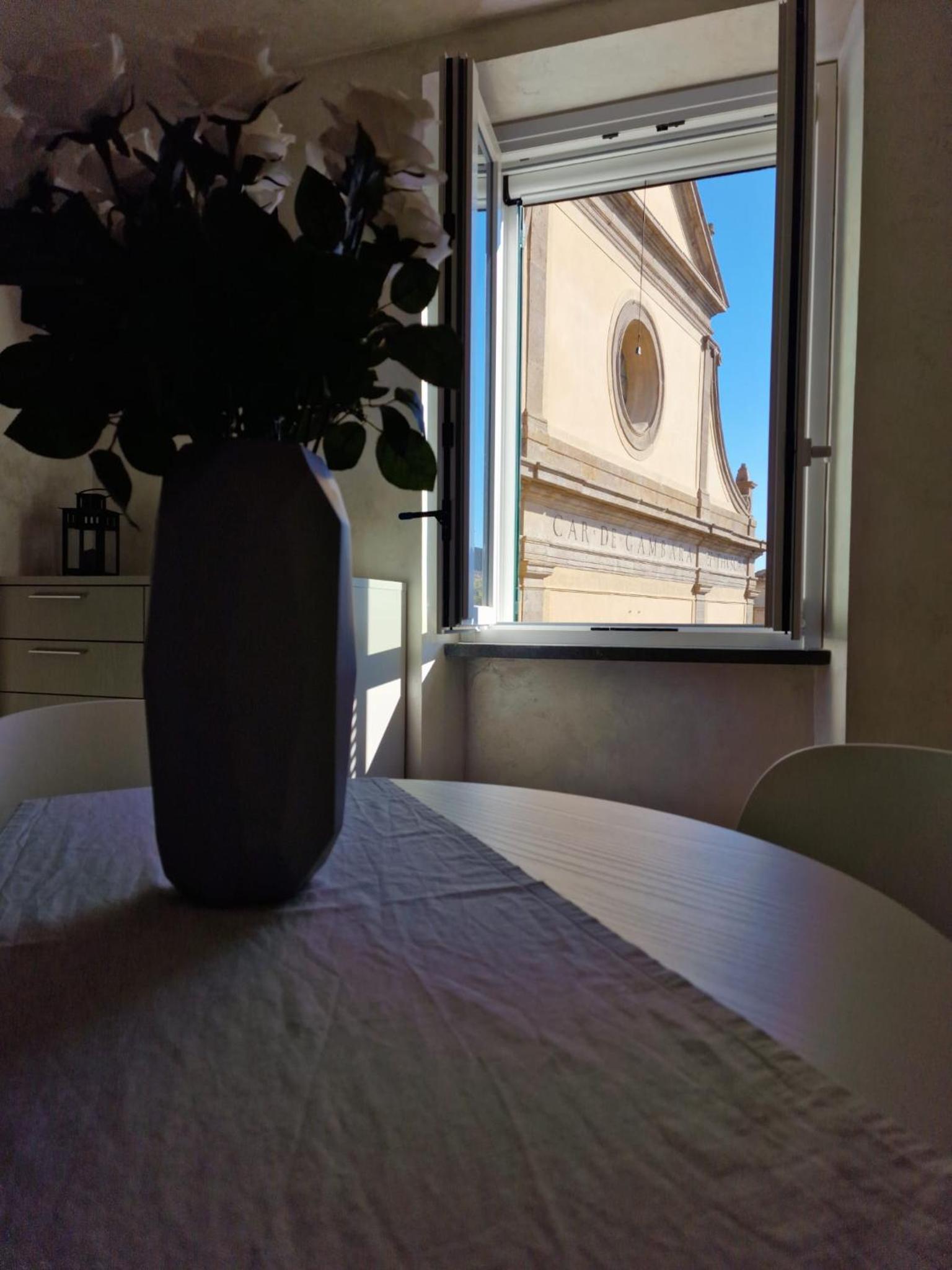 Piazza Duomo view 3