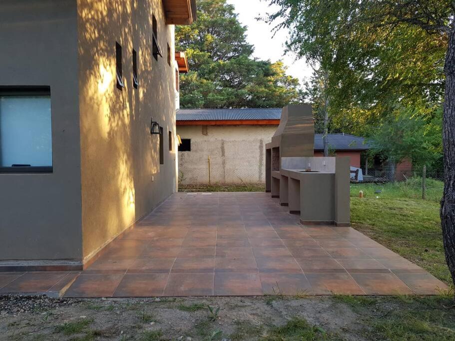 Hermosa casa serrana a pasos del rio