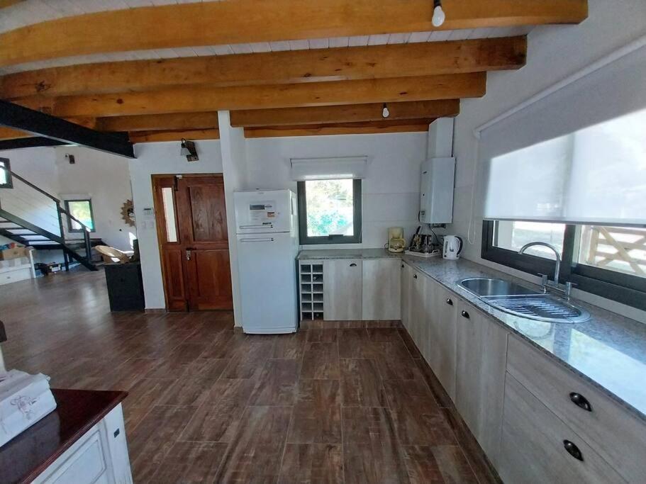 Hermosa casa serrana a pasos del rio
