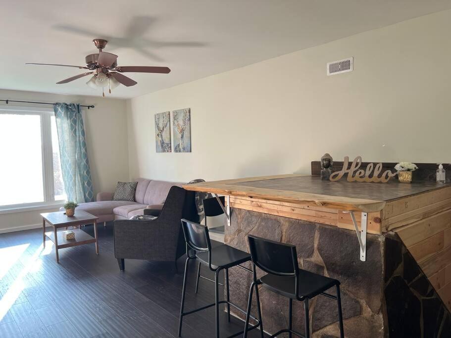 Family friendly cottage ☆walking distance to beach