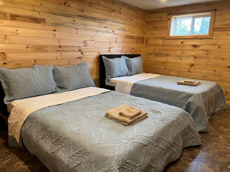 Family friendly cottage ☆walking distance to beach