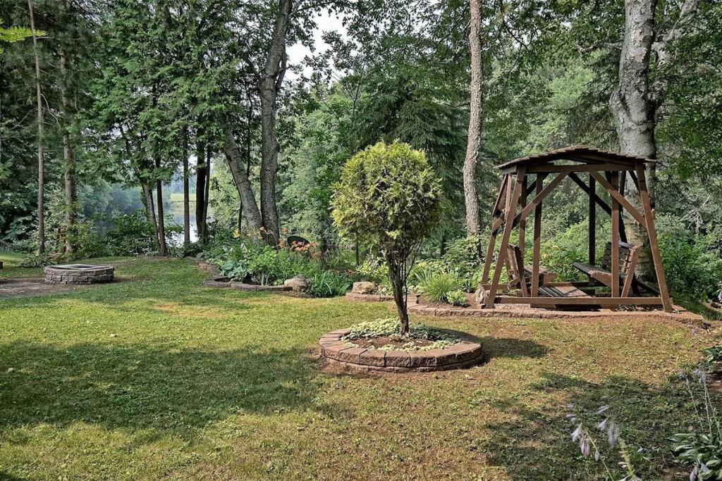 Whispering Pines Riverside Retreat