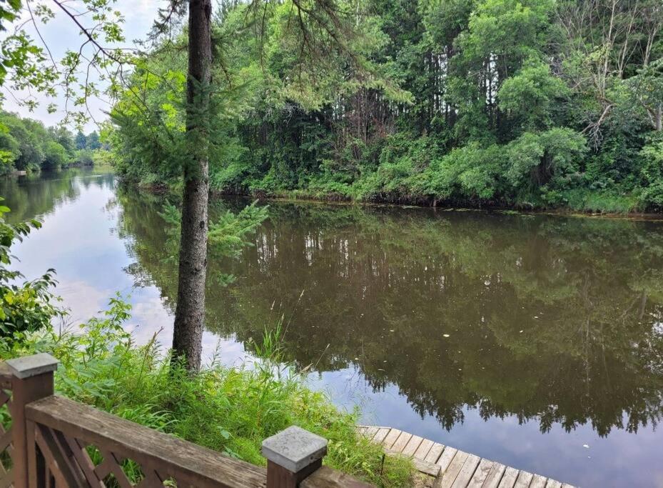 Whispering Pines Riverside Retreat