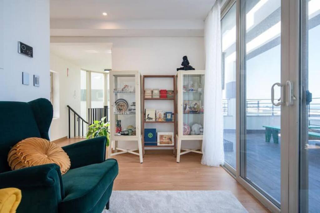 Mino House