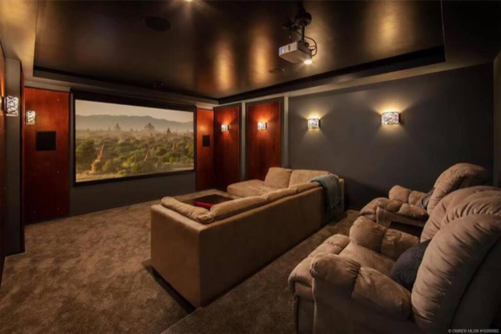 The Infiniti Villa