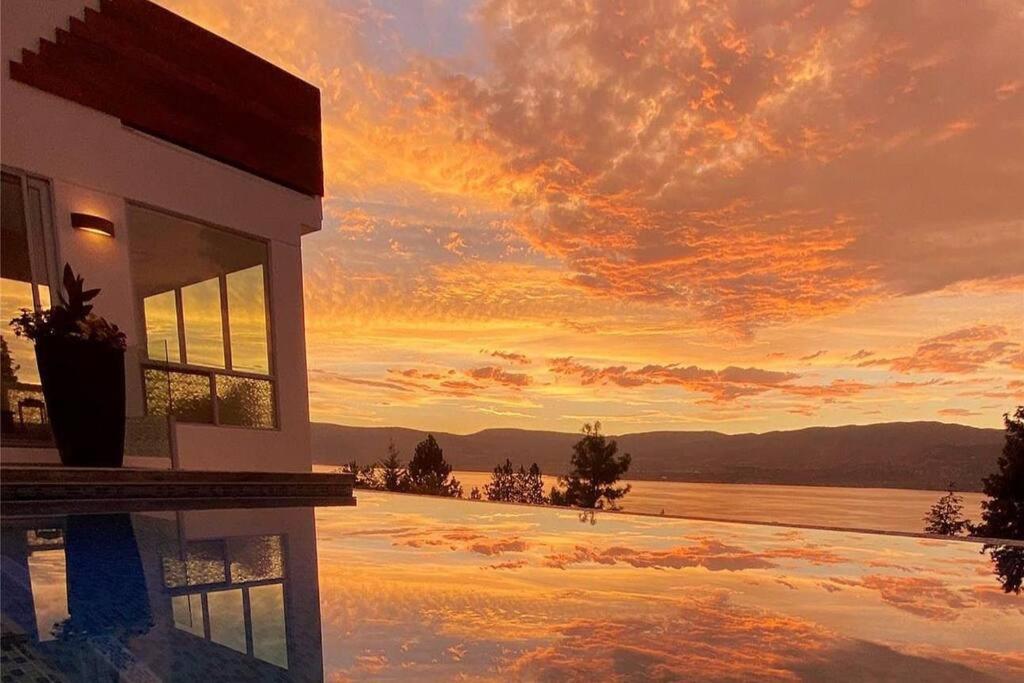 The Infiniti Villa