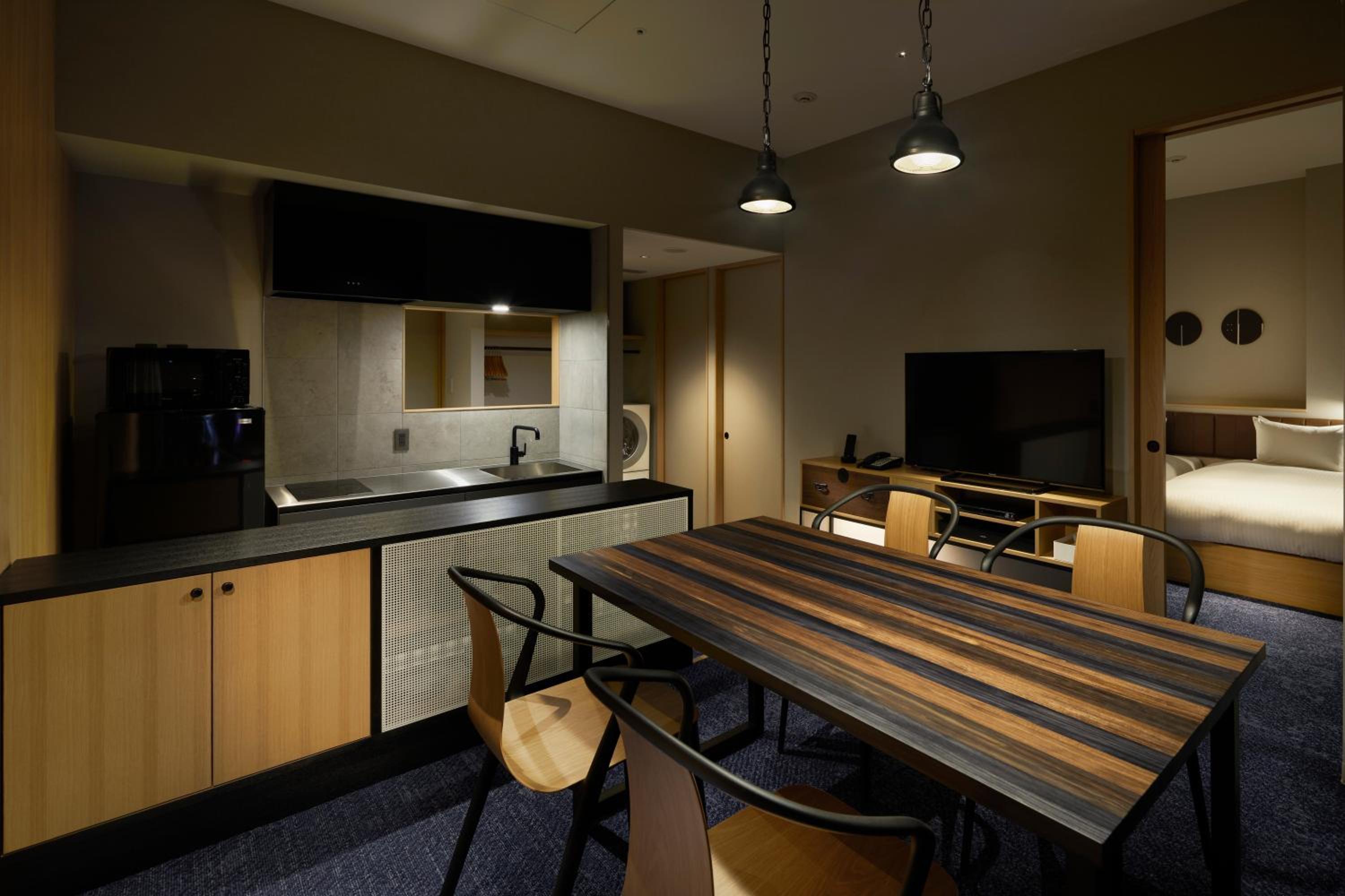 Hundred Stay Tokyo Shinjuku