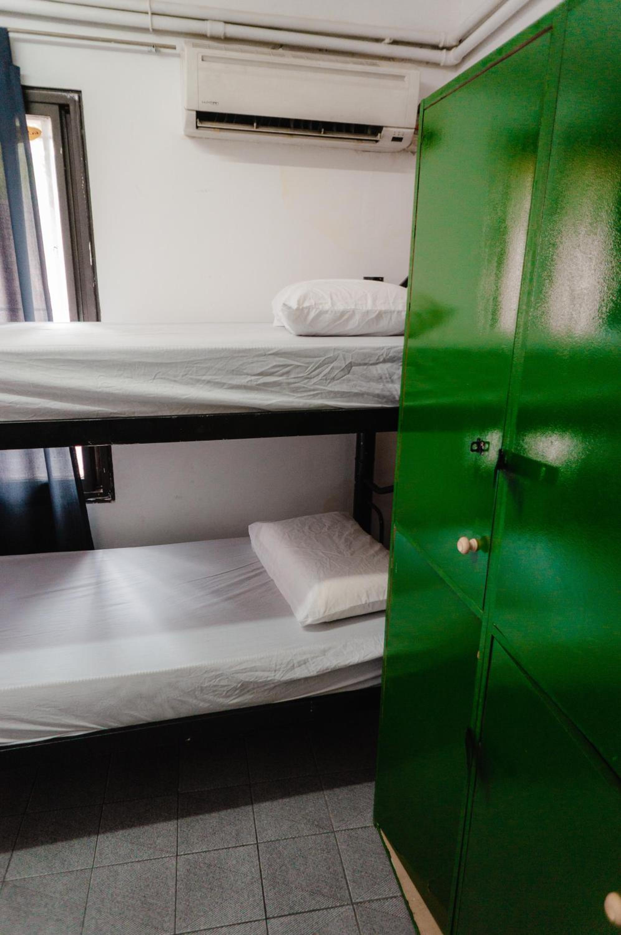 Clover Hostel