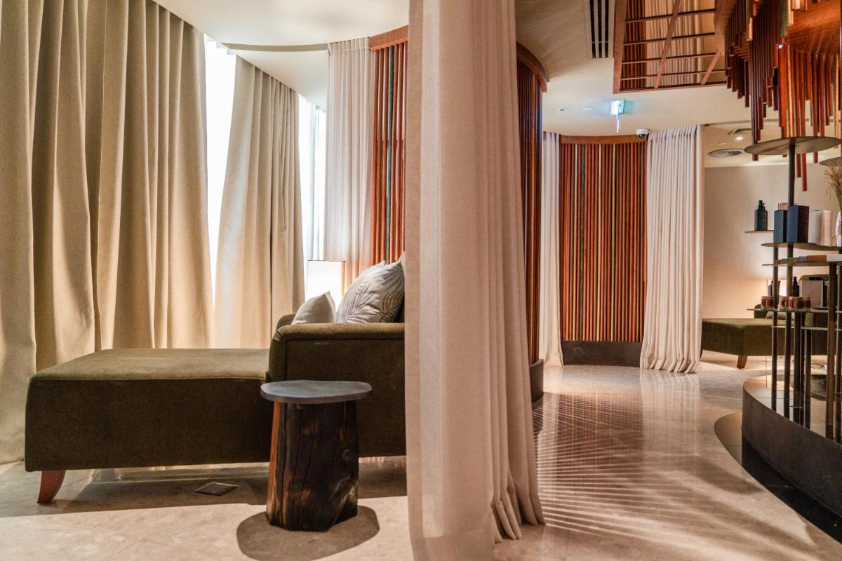 The Salil Hotel Riverside Bangkok 6