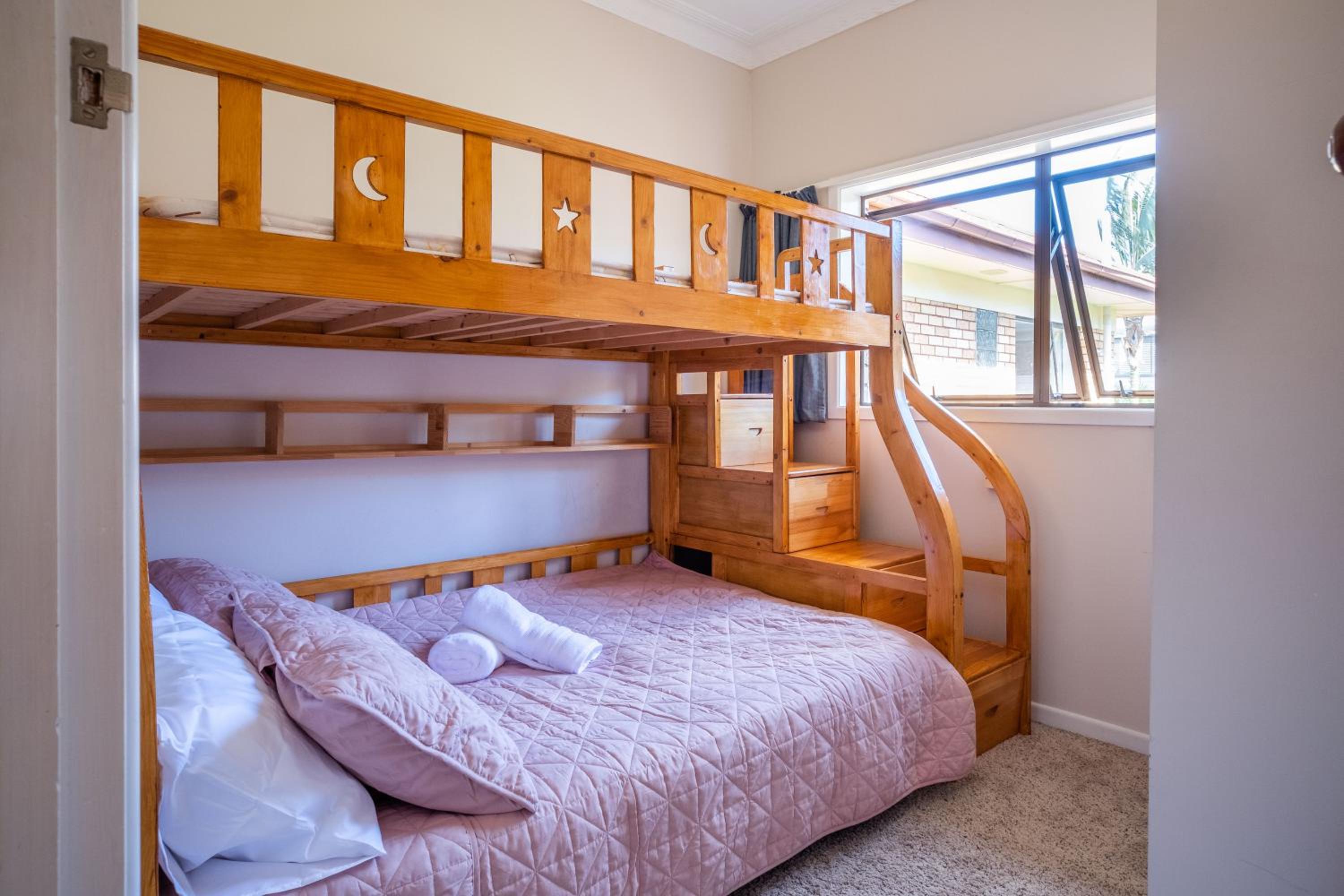 Auckland Howick Sea View House