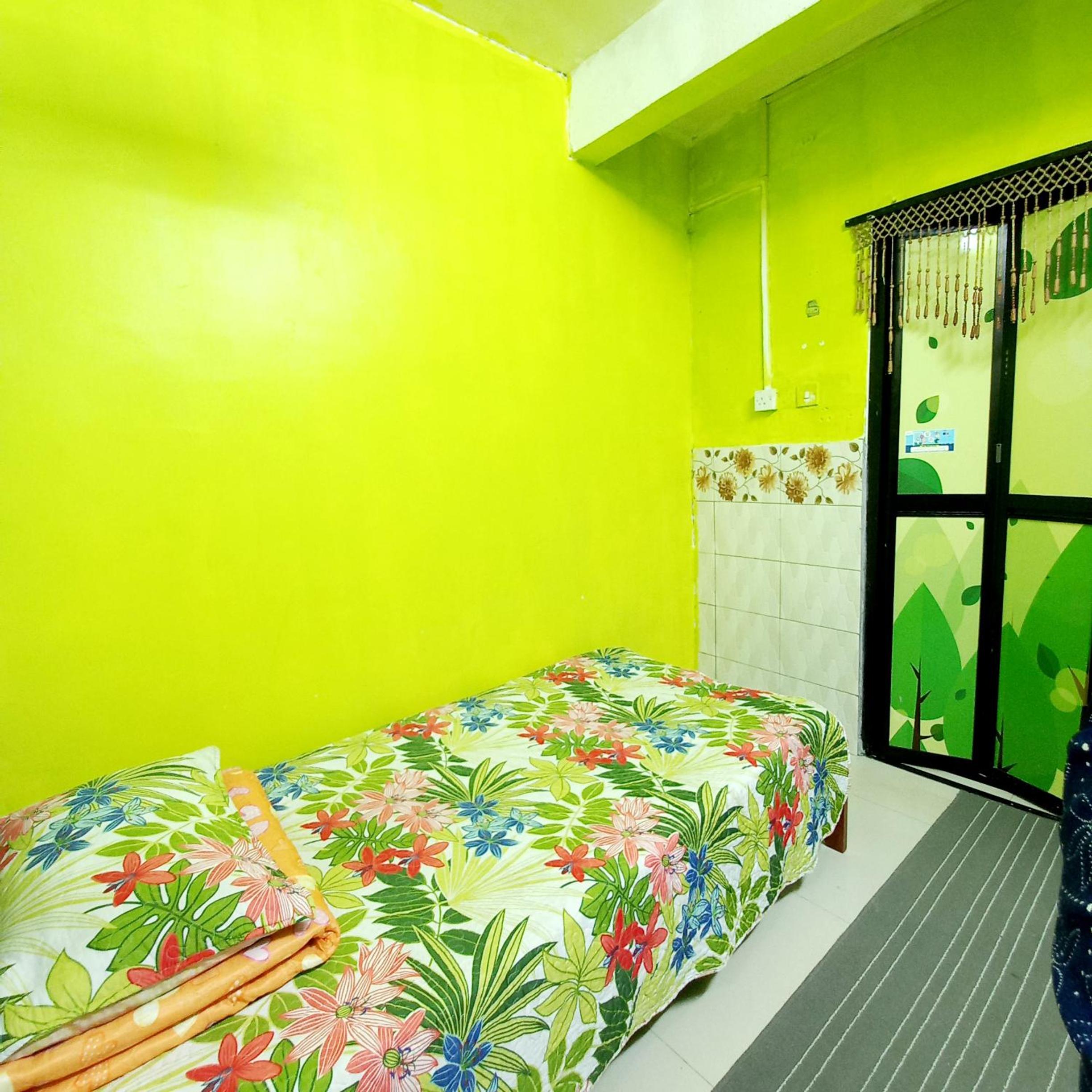 Nur's Homestay photo 5