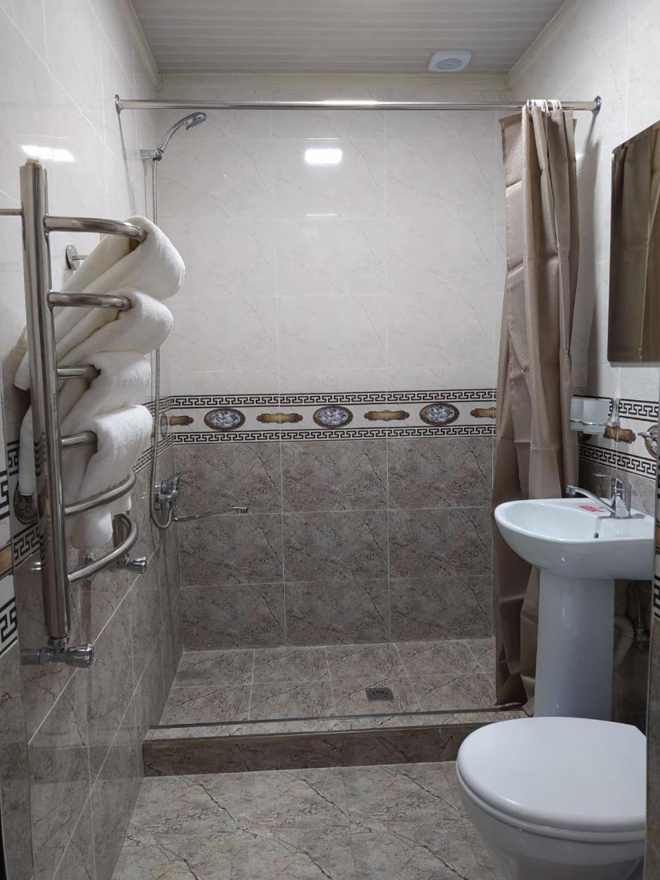 Guest House Silver view 4