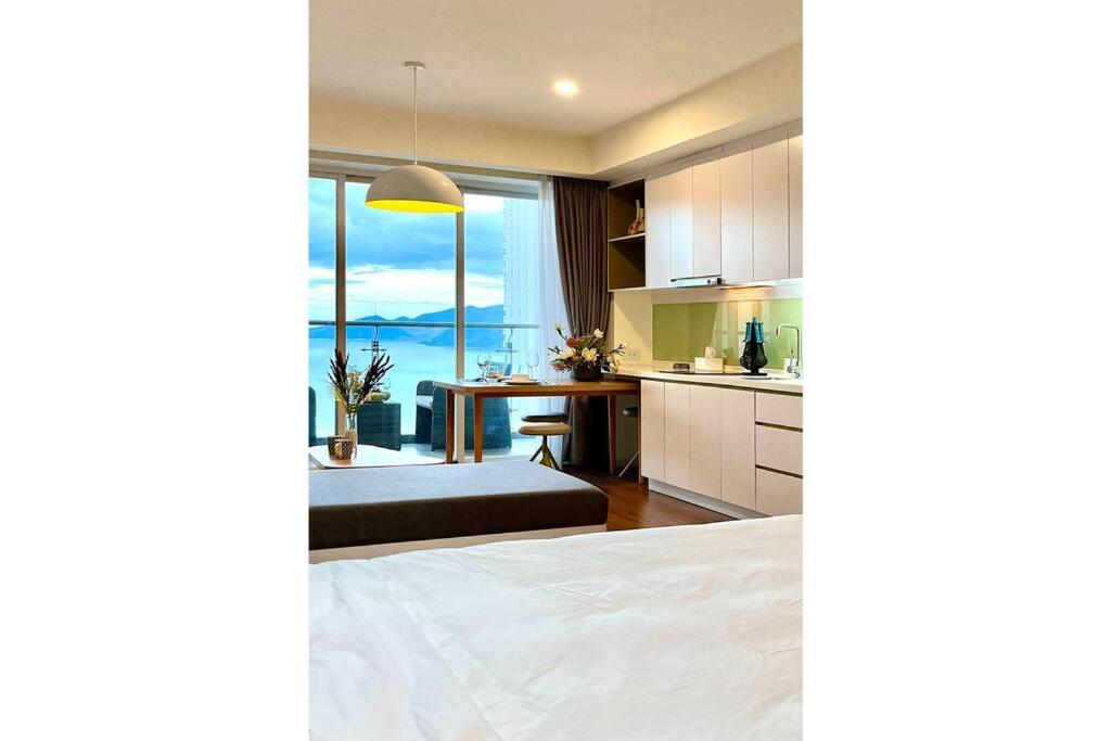 Chic Nha Trang Ocean View Studio With Pool view 4