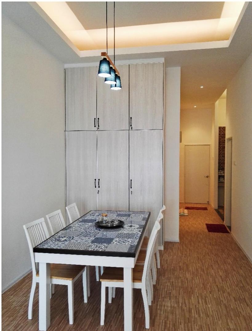 Cameron Lovely Home 3 Rooms photo 3